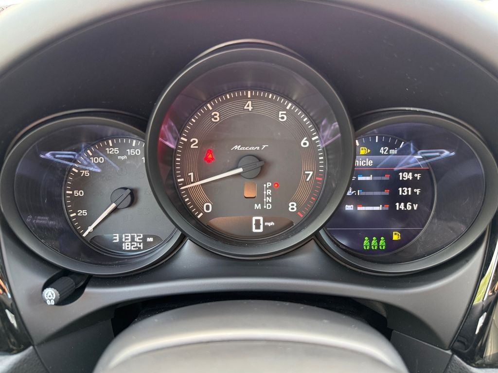 2023 Porsche Macan T