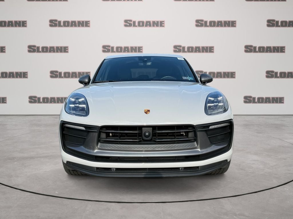 2023 Porsche Macan T