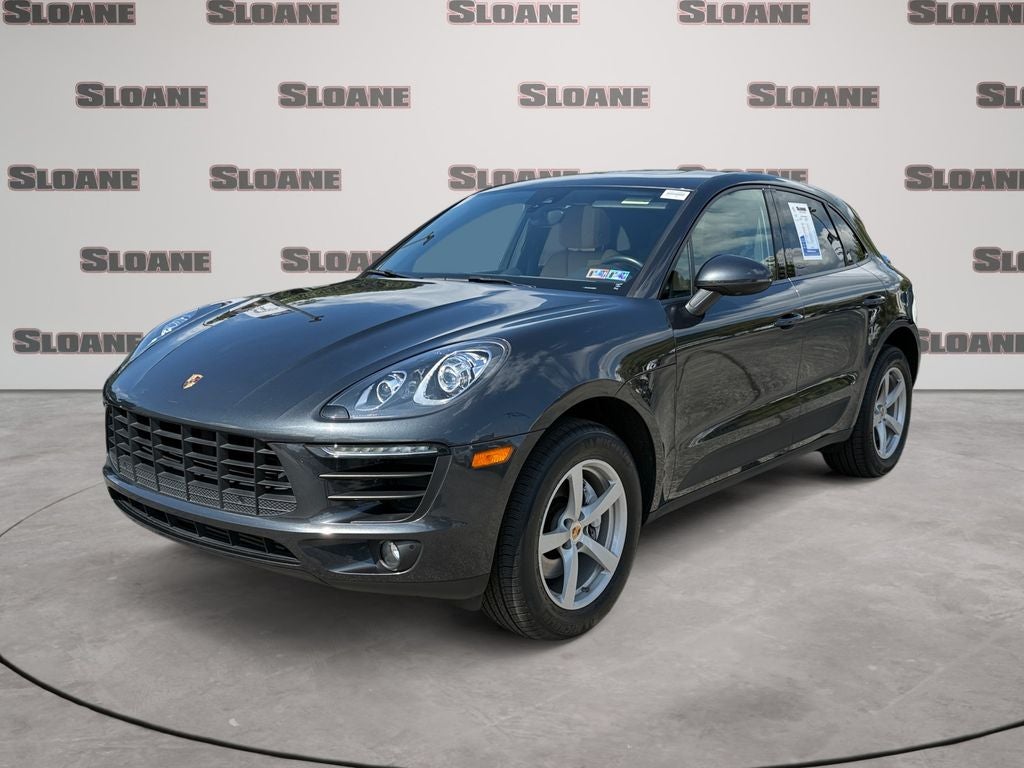 2018 Porsche Macan Base — photo 1 of 37