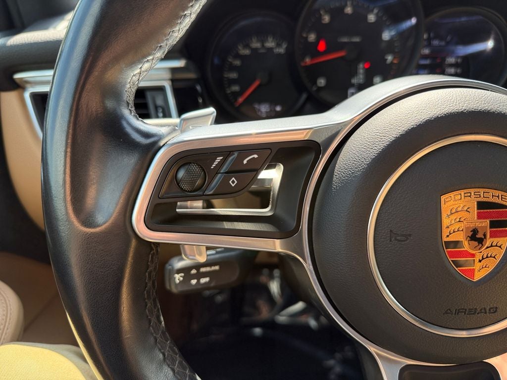 2018 Porsche Macan Base