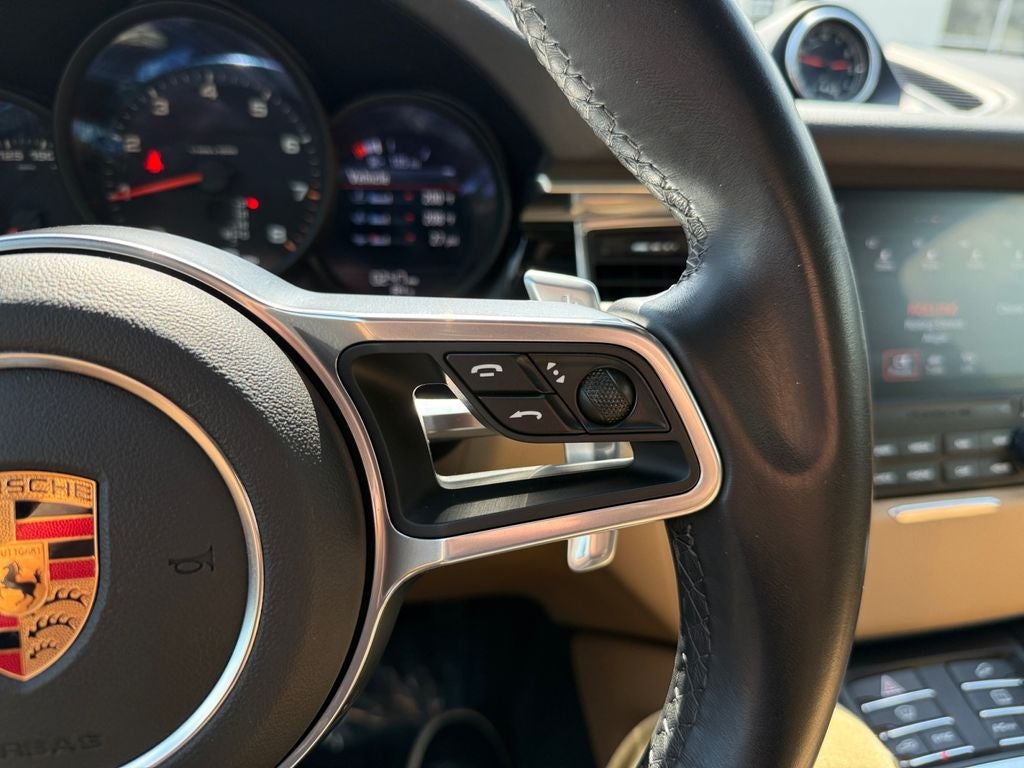 2018 Porsche Macan Base